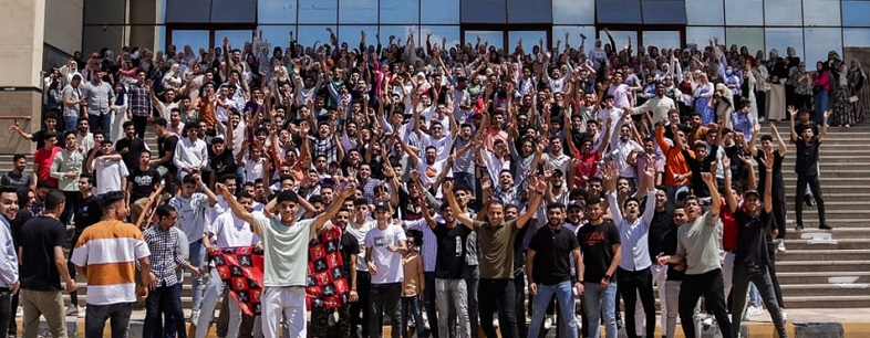 كلية التجارة