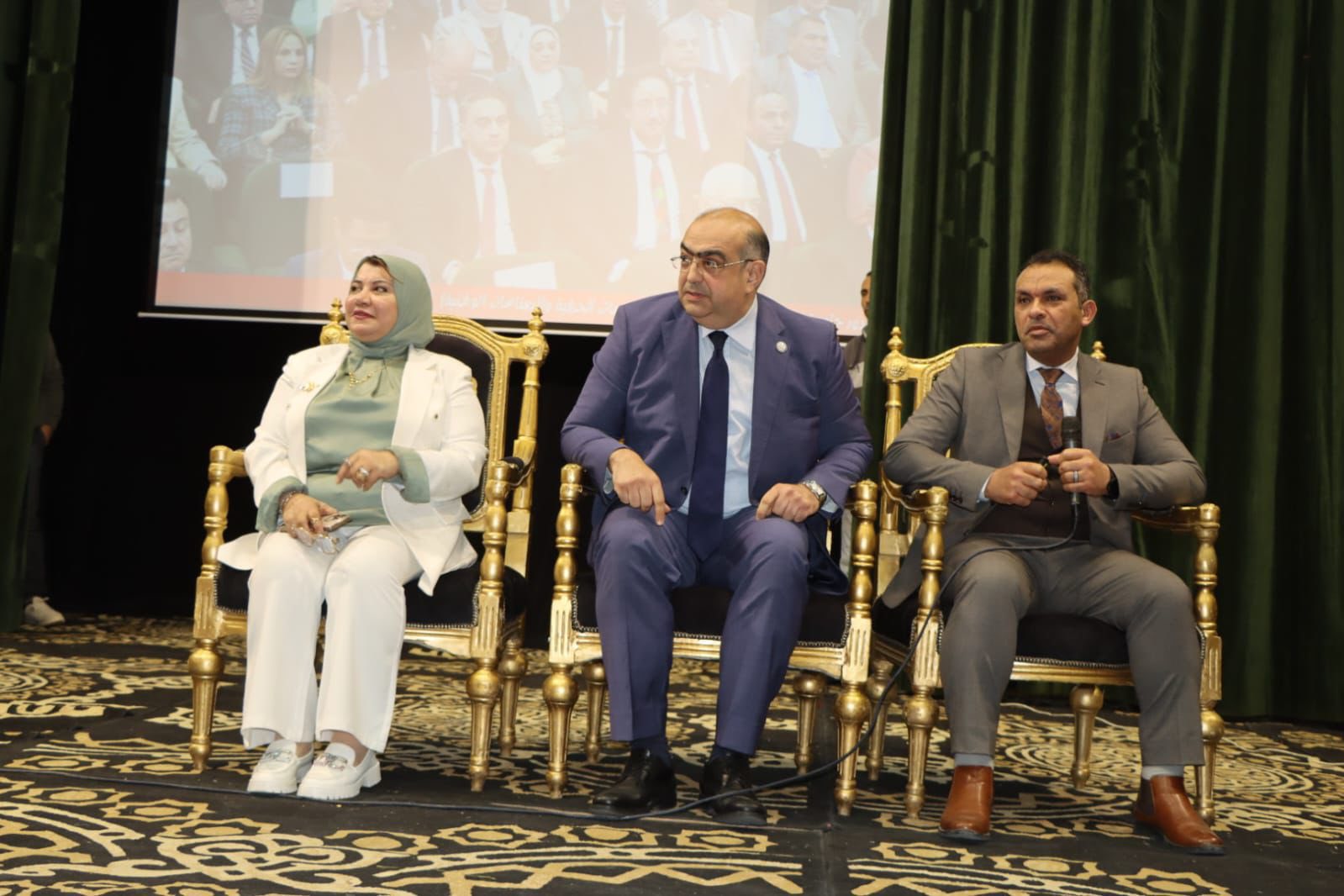 مشاركة نائب رئيس جامعة كفر الشيخ في فعاليات المؤتمر الثالث لخدمة المجتمع بجامعة المنوفية تحت شعار “ابتكار مستدام”