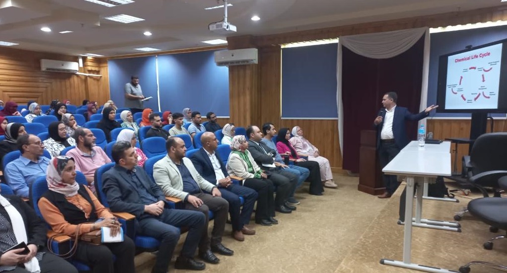 فاعليات اليوم الثاني للأسبوع البيئي- معهد علوم وتكنولوجيا النانو - جامعه كفر الشيخ