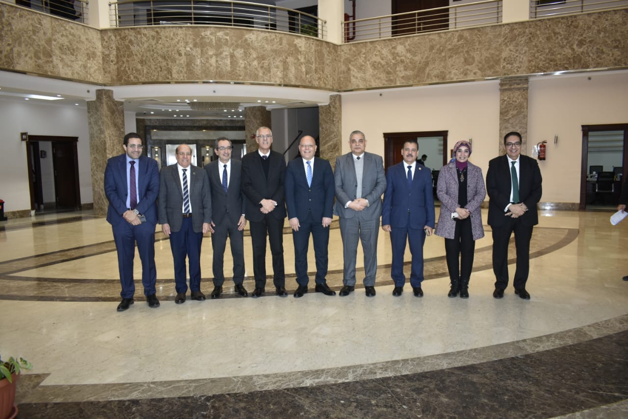 رئيس الجامعة يشارك اجتماع مجلس الجامعات الاهلية